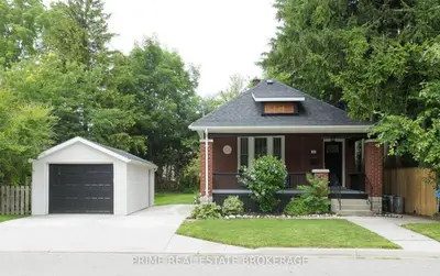 Detached in London East