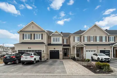 Att/Row/Townhouse in Kanata