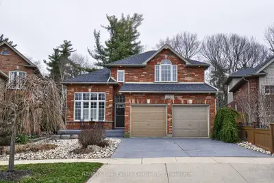 Detached in Cambridge