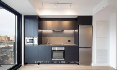 Condo Apartment in Hamilton