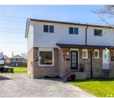 Semi-Detached in Niagara Falls