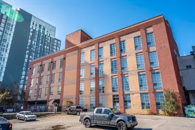11 Rebecca Street 101, Hamilton, On L8r 3h7