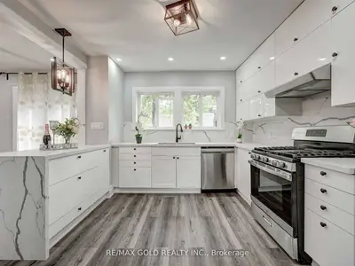 Detached in Hamilton