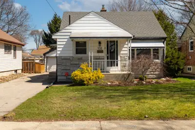 132 Linwood Street, London East, On N5y 1w4