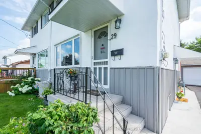 Semi-Detached in Quinte West