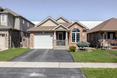 3303 Emily Carr Lane, London South, On N6l 0b3