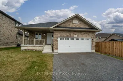 Detached in Asphodel-Norwood
