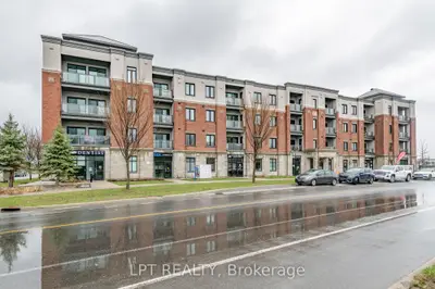 Condo Apartment in Barrhaven