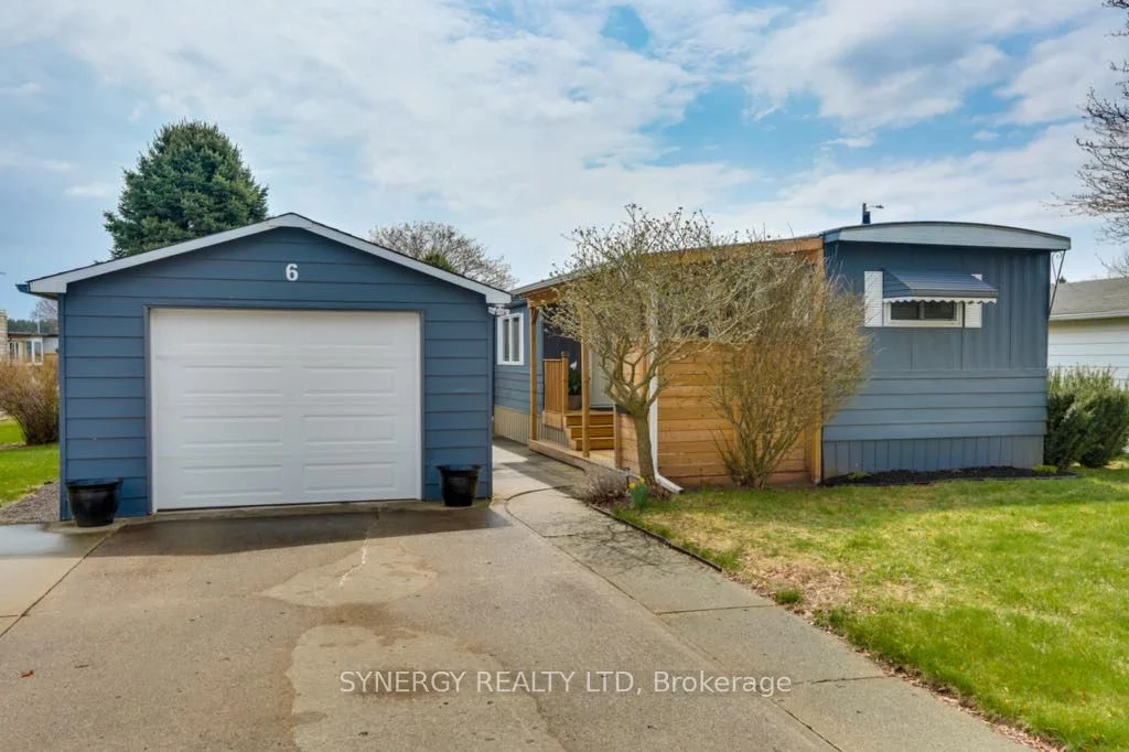 6 Stewart Street, Strathroy-Caradoc, ON N7G 3K8