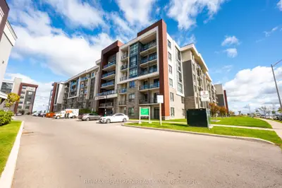 Condo Apartment in Hamilton