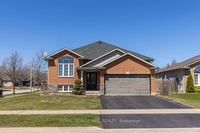 Detached in Welland