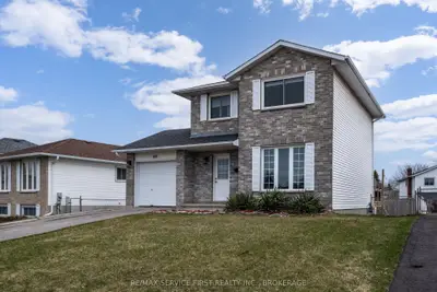 Detached in Kingston
