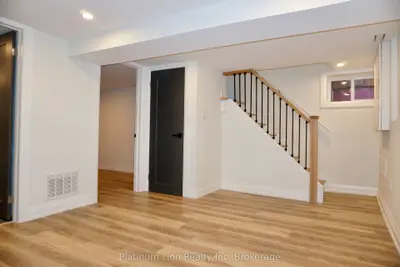 Detached in Hamilton