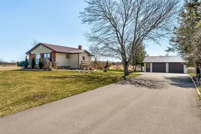 Detached in Prince Edward County