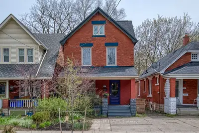 583 Rosedale Street, London East, On N6b 2c7