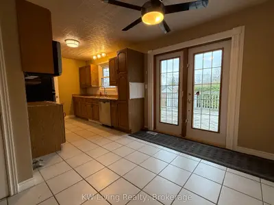 Detached in Woodstock