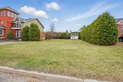 410 Higginson Street, Hawkesbury, On K6a 3w7