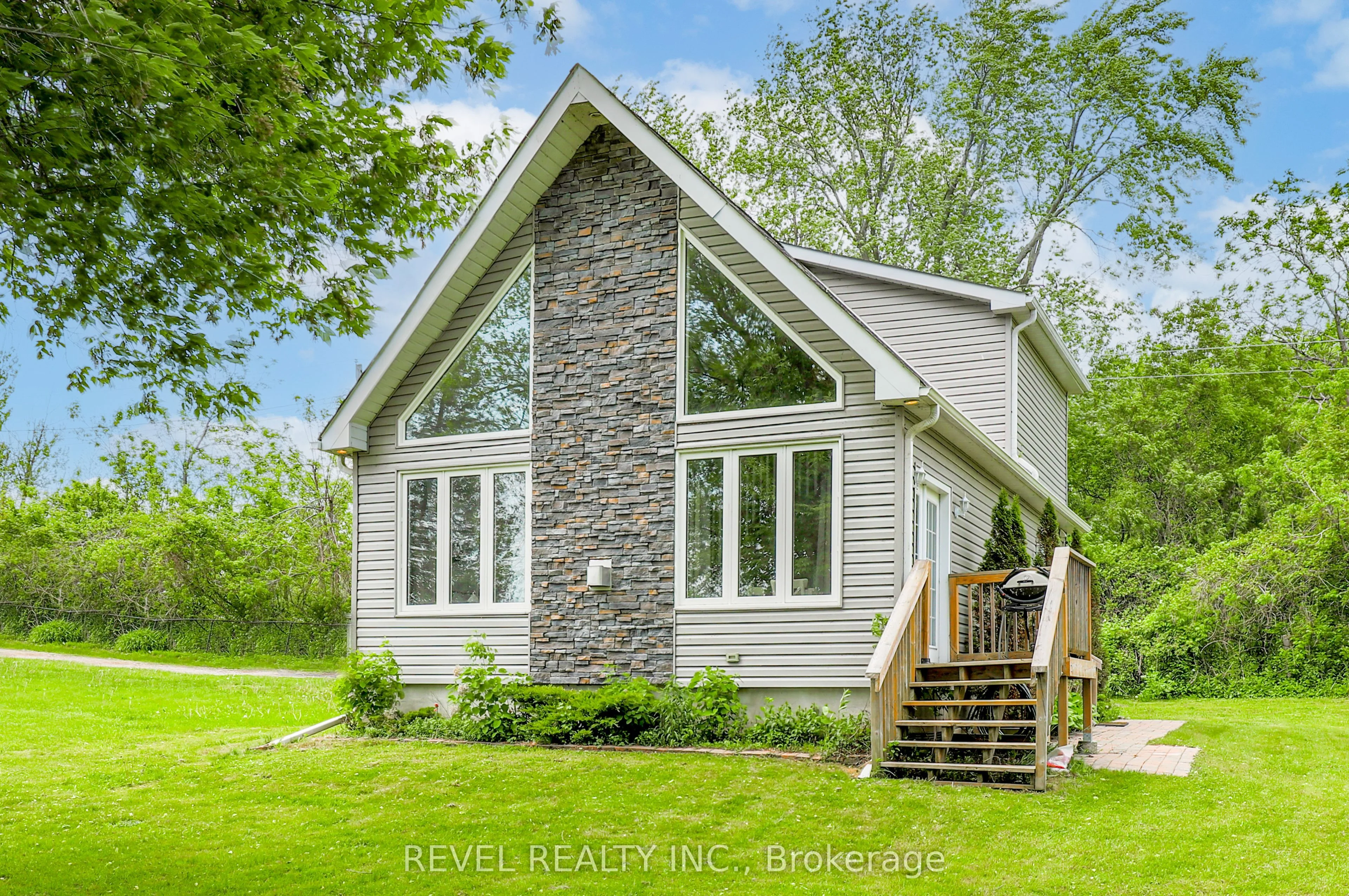 Detached in Kawartha Lakes
