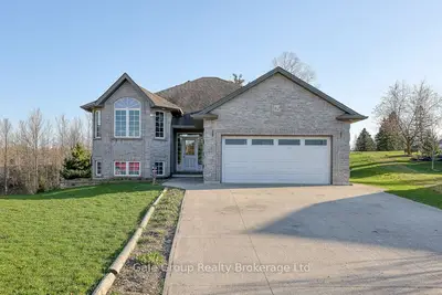 Detached in West Perth