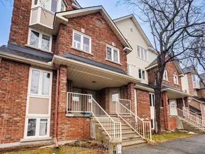 Condo Townhouse in Hunt Club - South Keys and Area