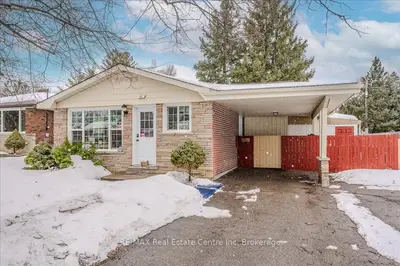 Detached in Guelph