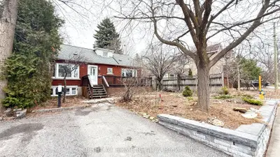 563 Churchill Avenue N, Westboro - Hampton Park, On K1z 5e6