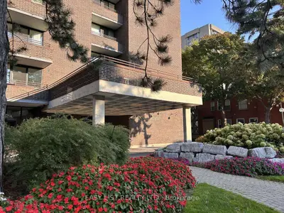 71 Somerset Street W 1705, Ottawa Centre, On K2p 2g2