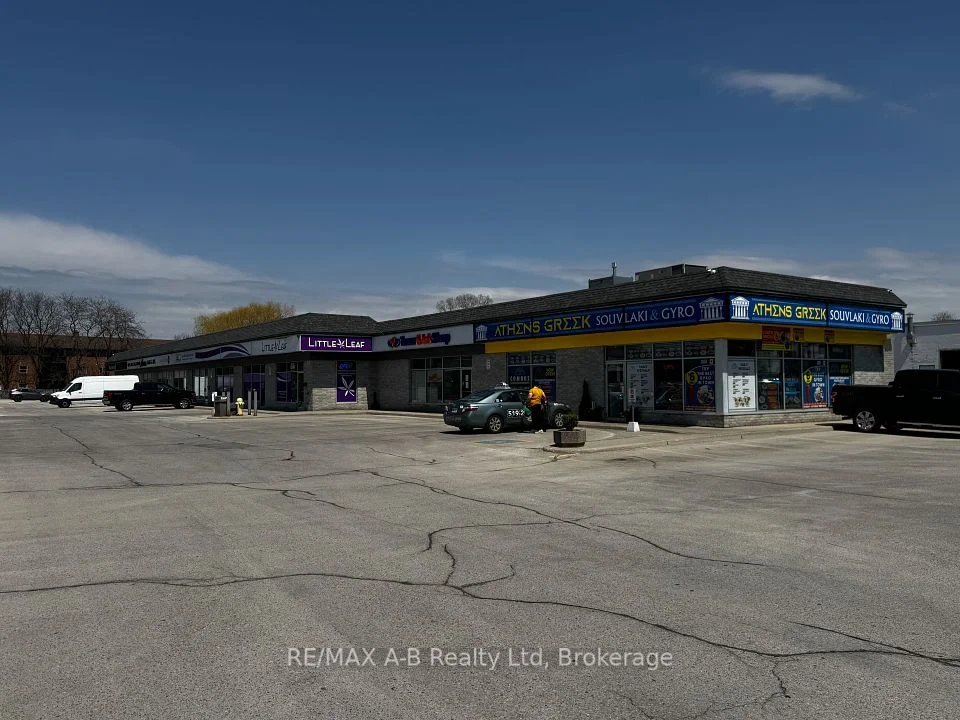 804 ONTARIO Street C7, Stratford, ON N5A 3K1