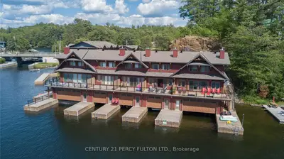 97 Joseph Street D209, Muskoka Lakes, On P0b 1j0