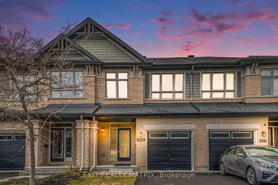 Att/Row/Townhouse in Kanata