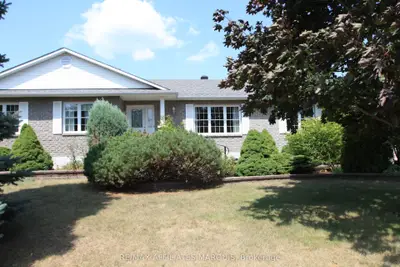 Detached in Rideau Lakes