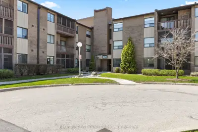 200 Everglade Crescent 303, London North, On N6h 4p8