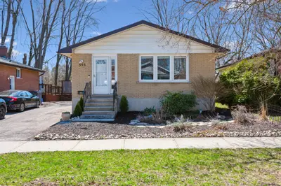 Detached in Waterloo