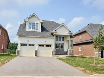 Detached in Fort Erie