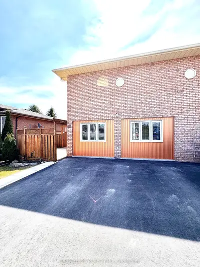 31 Madill Crescent, Kawartha Lakes, On K9v 5x3