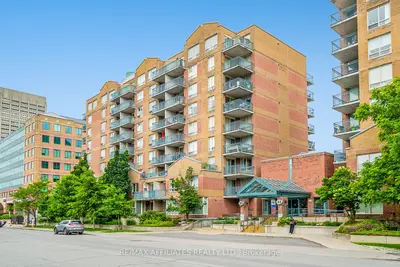 Condo Apartment in Tunneys Pasture and Ottawa West