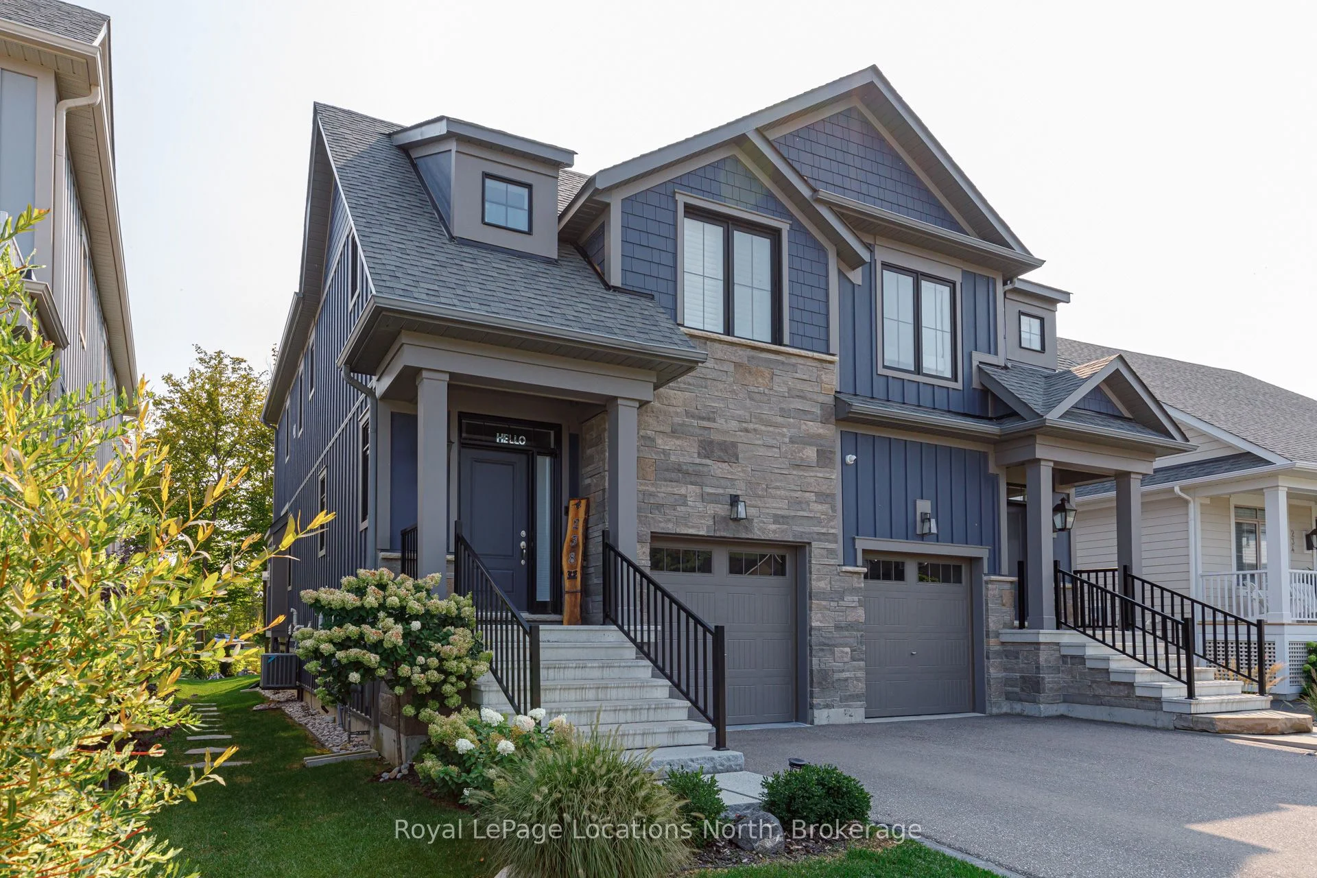 Semi-Detached in Blue Mountains