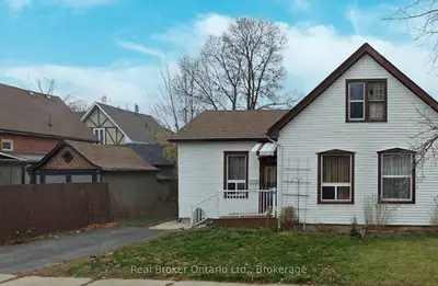 228 Nelson Street, Brantford, On N3s 4c4