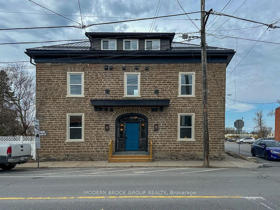 5 Clothier Street W 107, North Grenville, ON K0G 1J0