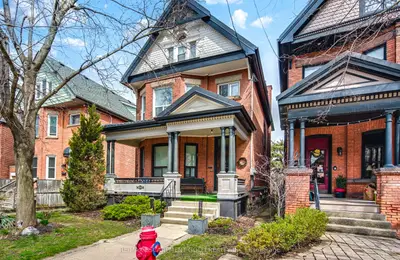 Detached in Hamilton