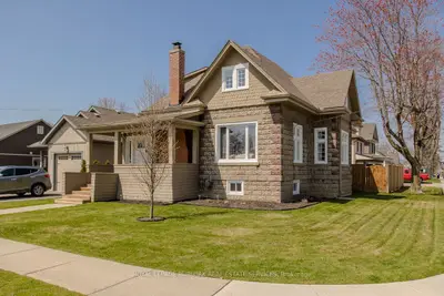 Detached in Haldimand
