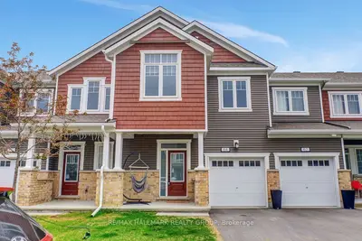 Att/Row/Townhouse in Stittsville - Munster - Richmond