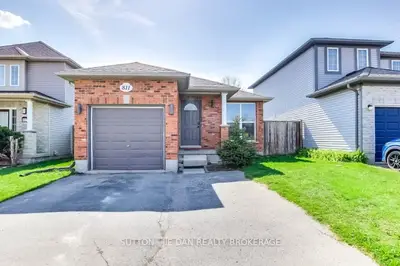 811 South Wenige Drive, London North, On N5x 4g9
