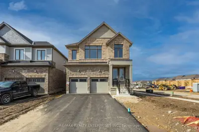 Detached in North Dumfries