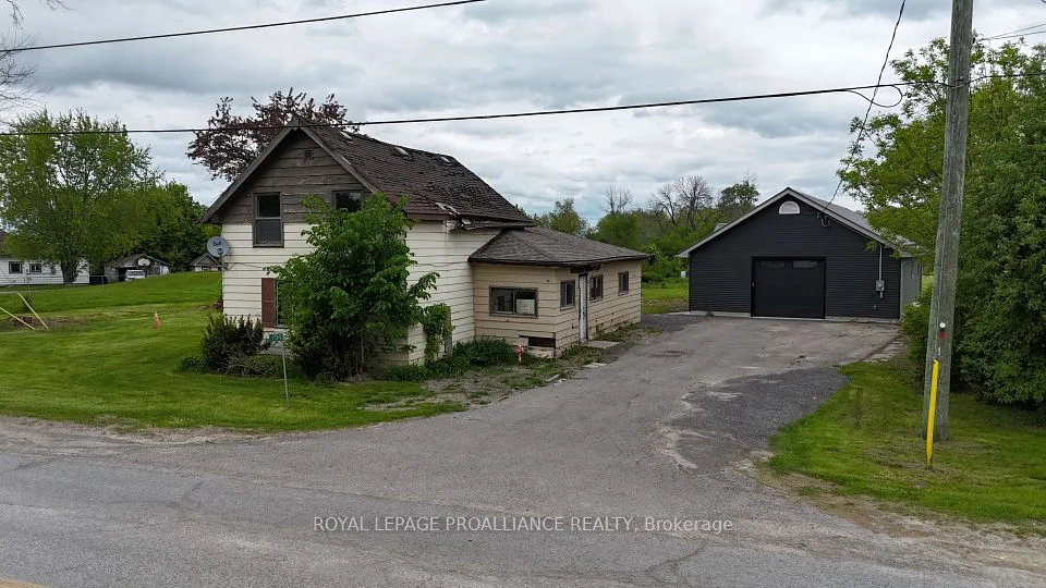 794 County Road 28 , Prince Edward County, ON K8N 4Z7