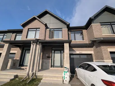 Att/Row/Townhouse in Blossom Park - Airport and Area