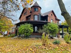 80 Bridge Street W 4, Belleville, ON K8P 1J5