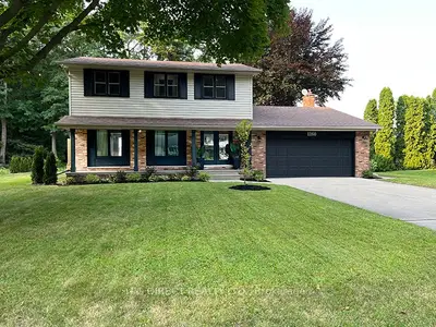 Detached in LaSalle