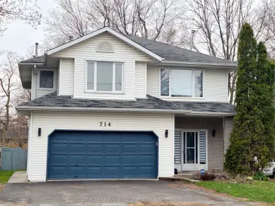 Detached in Kingston