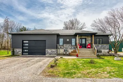 Detached in Haldimand